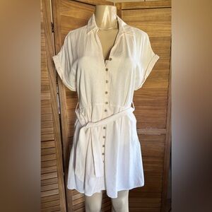 Zara Elegant Cream Button-Down Dress  with packets and belt butter ,size Small